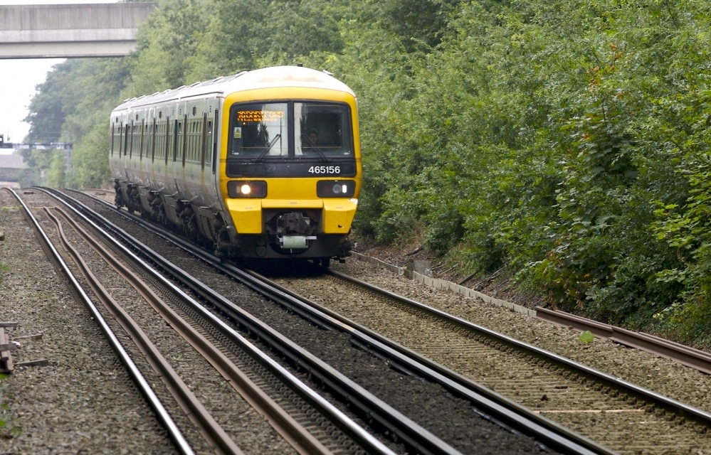 Travel and weather for Tunbridge Wells and Tonbridge over Christmas